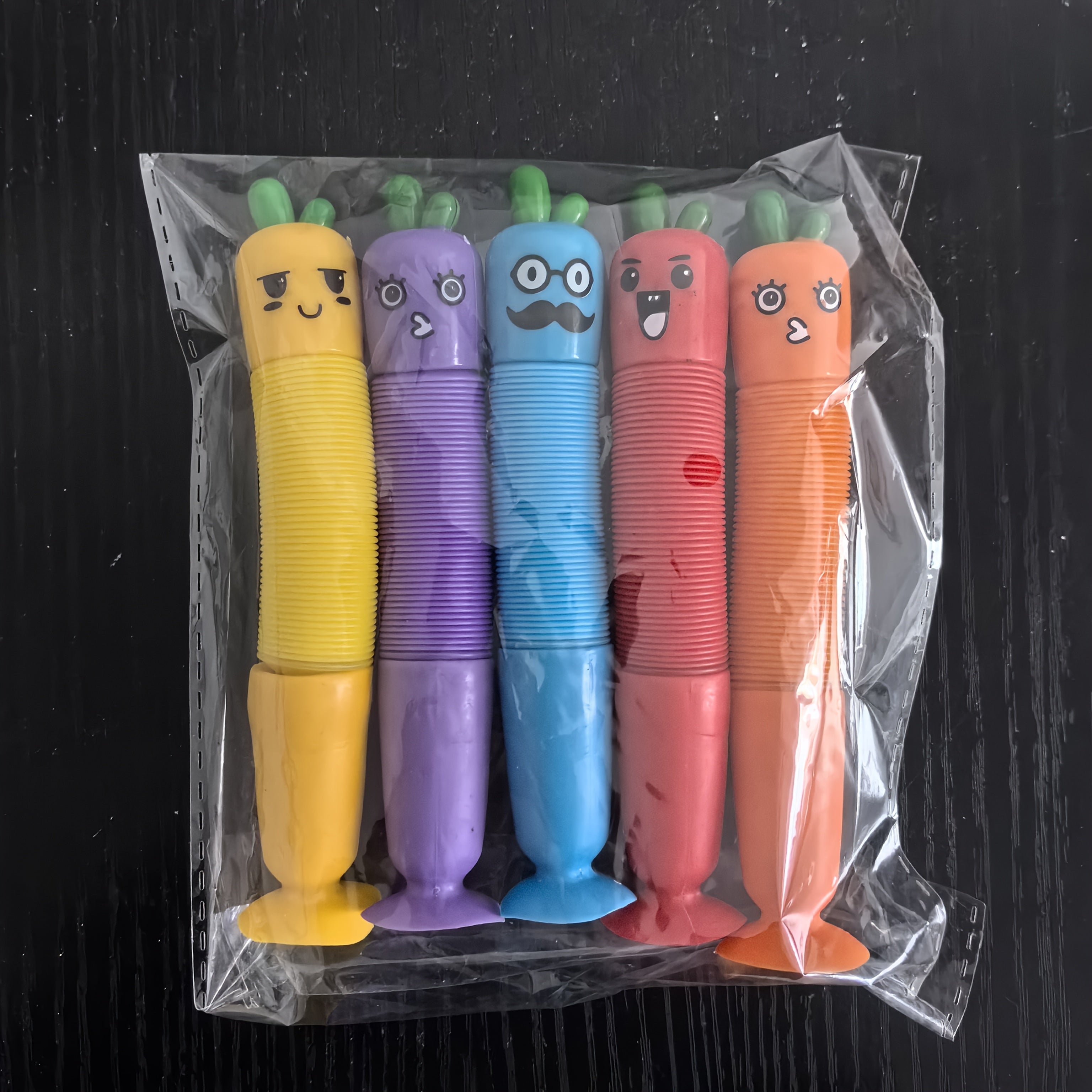 [5pcs Cartoon Pens] 5pcs Cute Cartoon Carrot & Vegetable Retractable Pens Set | Fine Point, PP Material, with Suction Cup Base | Creative Stationery for Students